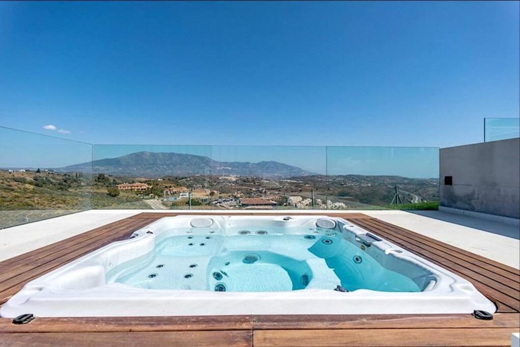 Casa Cerro Azul In La Cala Hills Club Lägenhet Sitio de Calahonda Exteriör bild